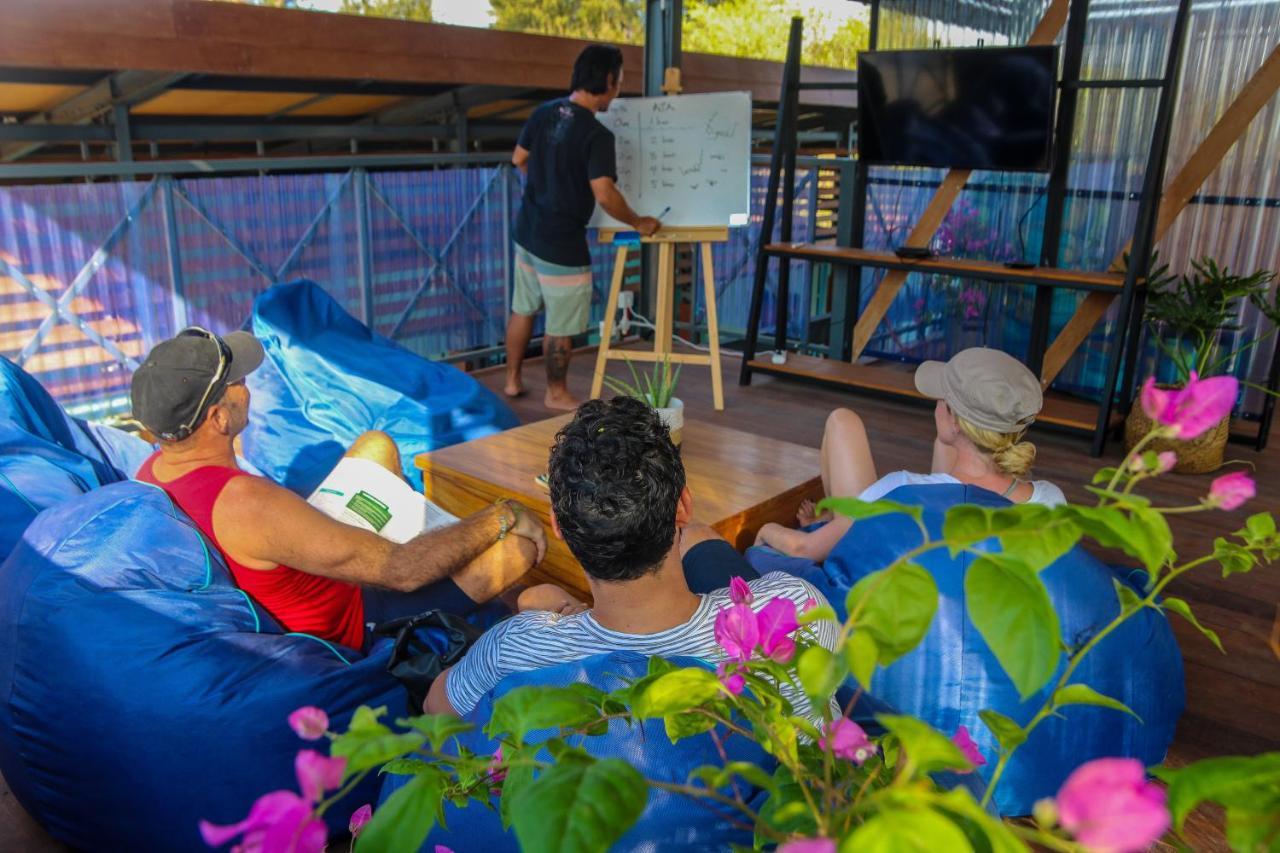 Divine Divers Gili Meno Buitenkant foto